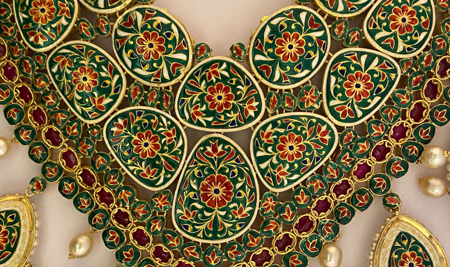 Antique & Jadau Jewellery- Sawansukha Jewellers
