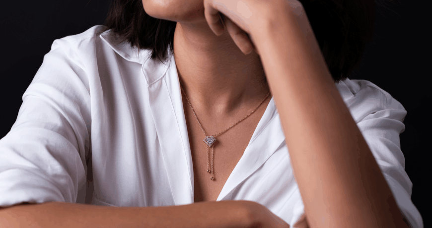 Lightweight Jewellery with Winter Fashion